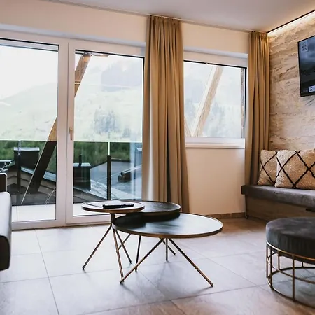 Otel Glemm By Avenida Superior & Residences Saalbach-Hinterglemm